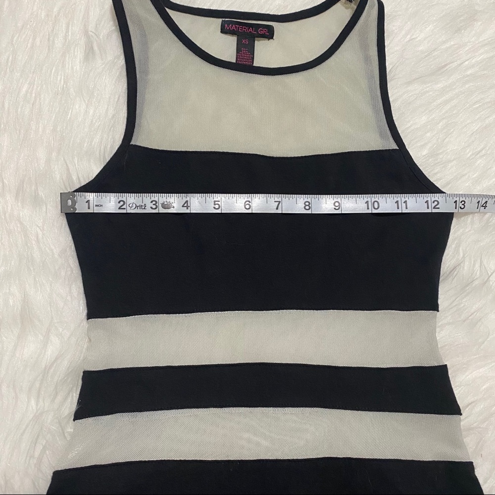 MATERIAL GIRL Colorblock Maxi Dress - Picture 8 of 10